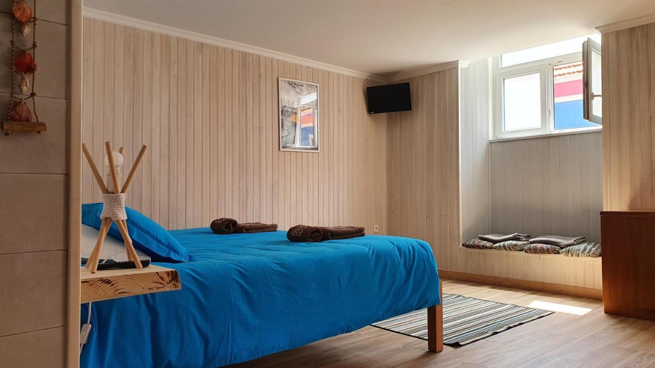 Go4Surf Beach Lofts Peniche Esterno foto