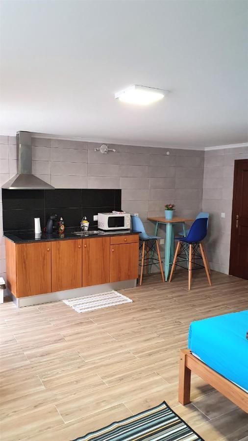 Go4Surf Beach Lofts Peniche Esterno foto