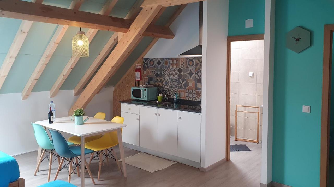 Go4Surf Beach Lofts Peniche Esterno foto